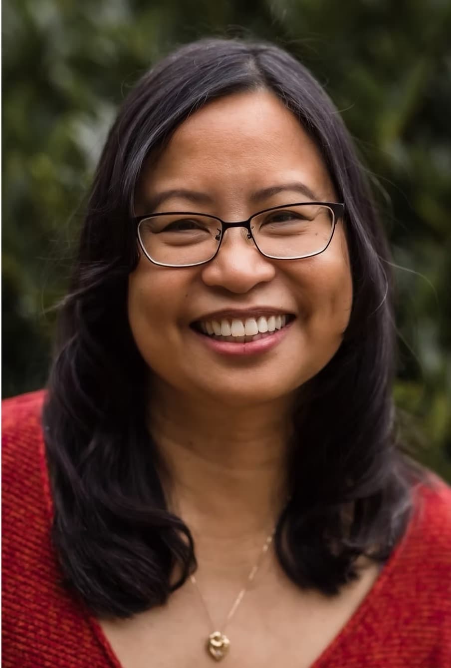 Claire de Leon, LMHC